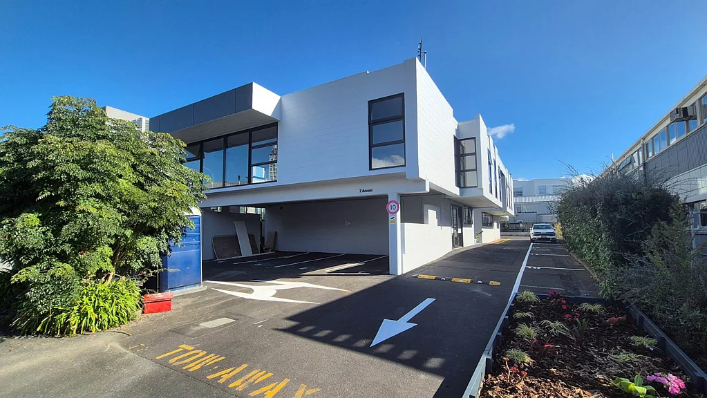 Takapuna REFURBISHED OFFICE IN THE HEART OF TAKAPUNA