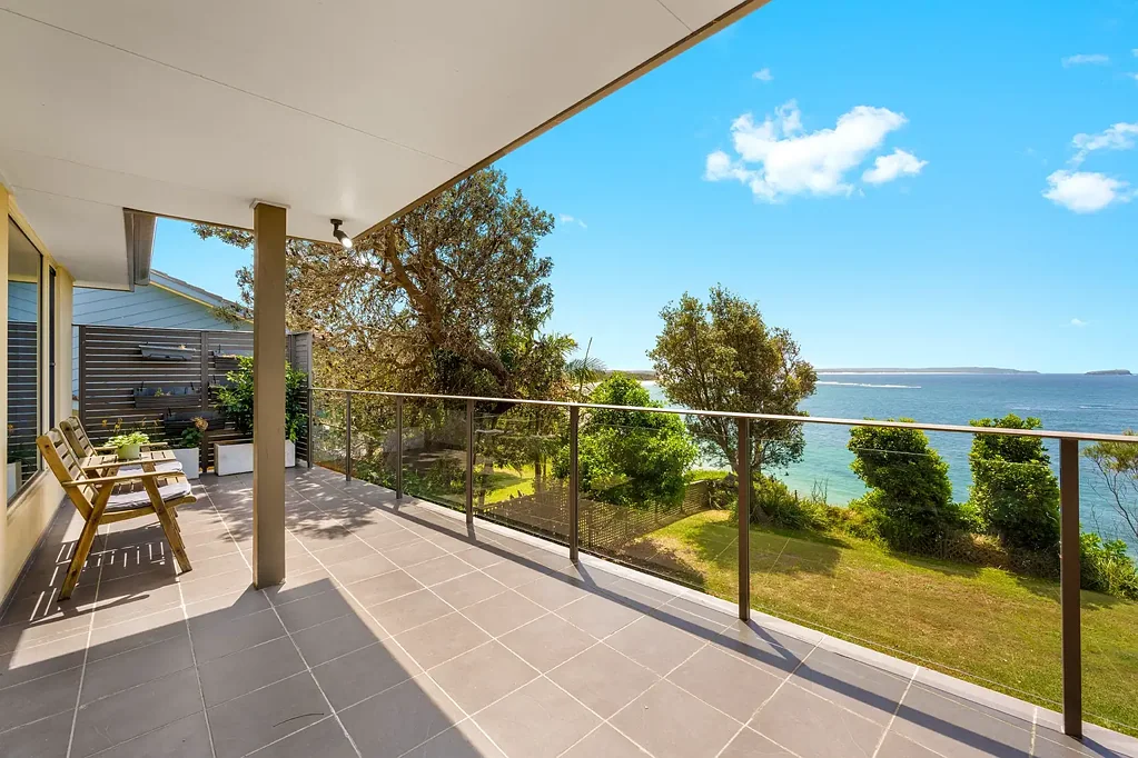 Noraville 5房  Oceanfront with Spectacular Water Views
