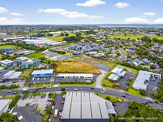 21 Apollo Drive, Rosedale, North Shore City