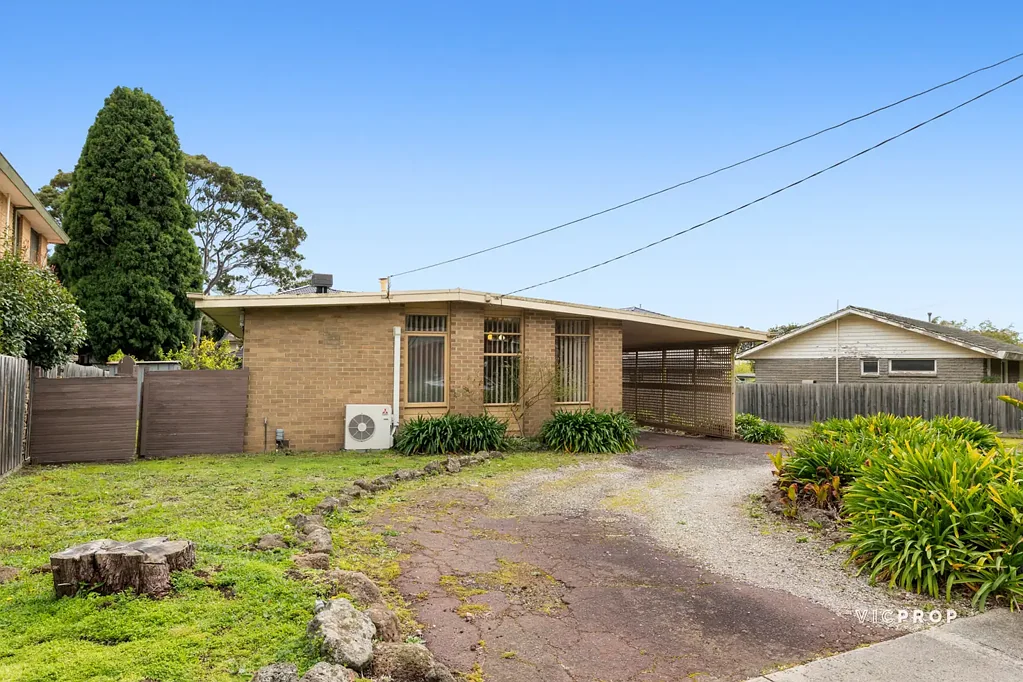 Spacious 3-Bedroom Home in Quiet Court Location