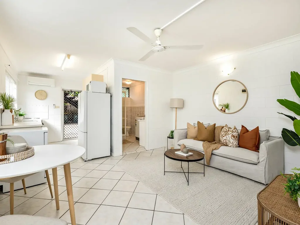 8/28 Digger Street, Cairns North, QLD 4870