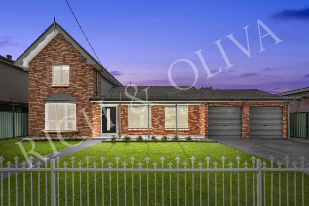 A Peaceful Parkside Setting Meets Near New Designer Interiors!