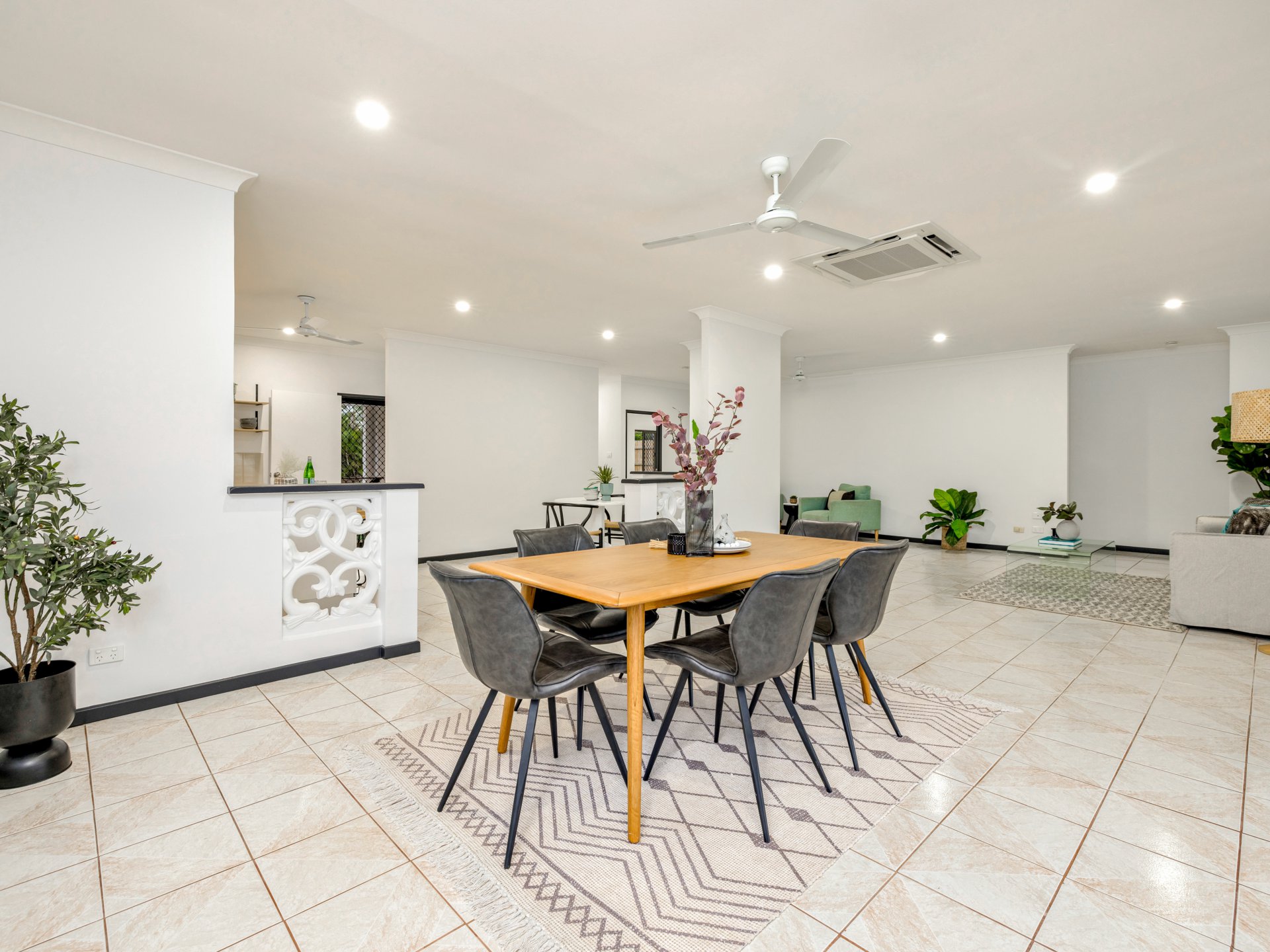 10 CURLEWIS CL, BRINSMEAD QLD 4870, 0房, 0浴, House