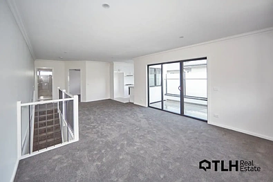 1/85 Chapman Avenue, Glenroy, VIC 3046, 3房, 2浴, House