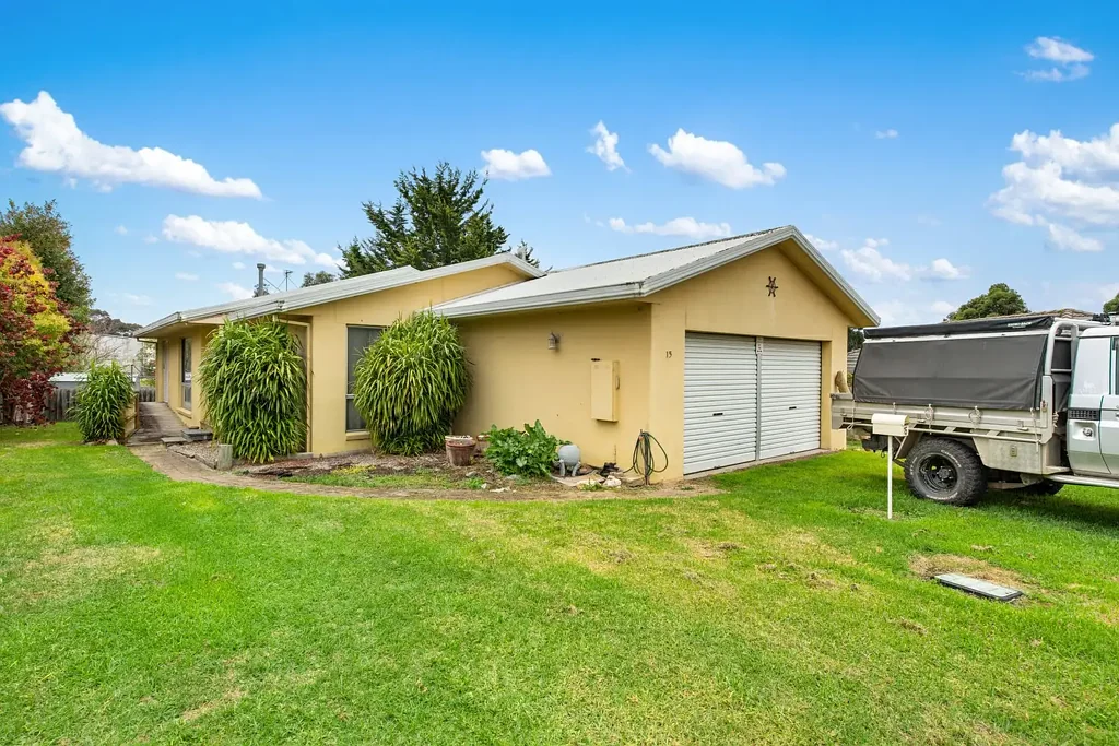 Bairnsdale 3房  QUIET & POPULAR – HARNHAM DRIVE