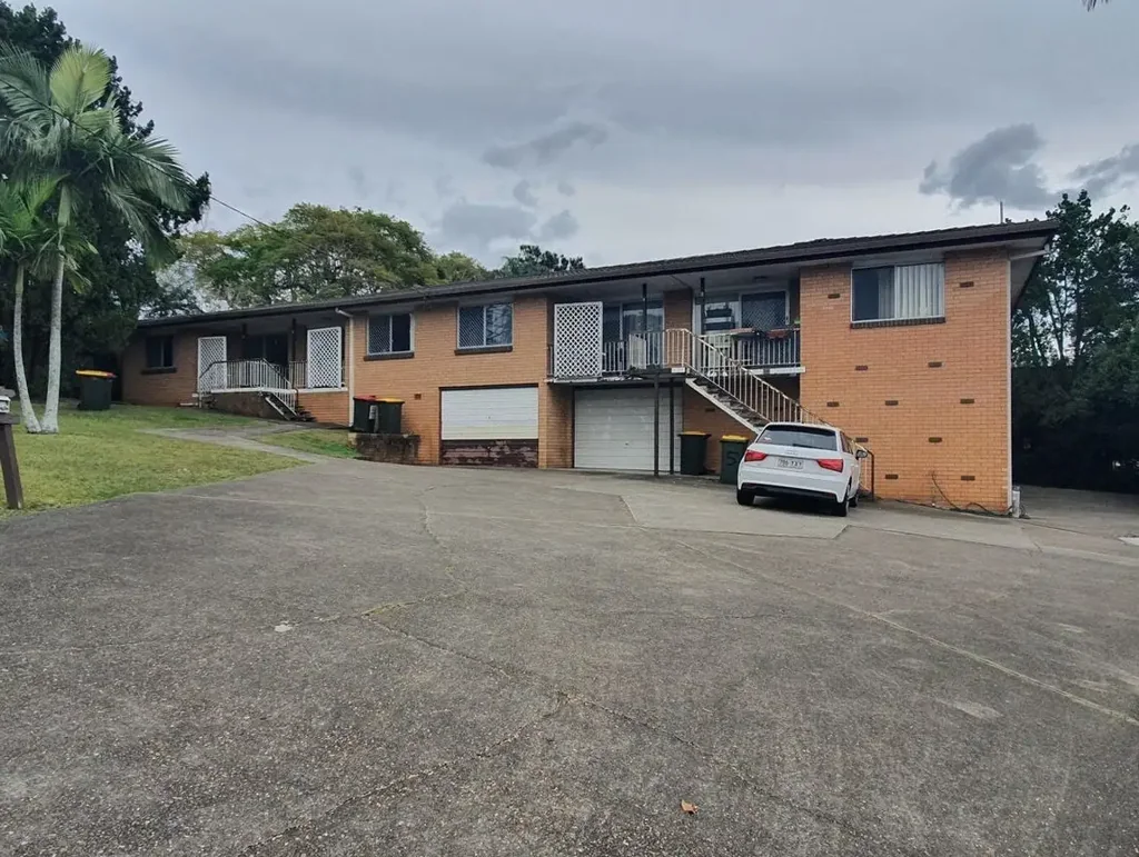 Convenient Two-Bedroom Unit in Prime Location