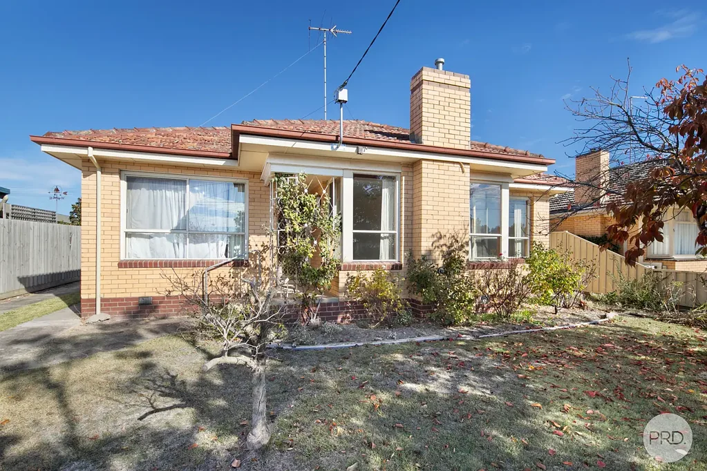 3 Stamford Street, Wendouree, VIC 3355