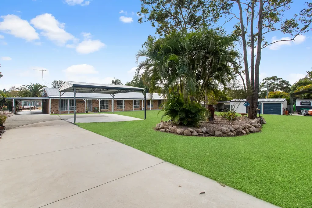 Burpengary 6Kwarto Rare Dual Living Opportunity with Endless Space, Shedding & Lifestyle Appeal