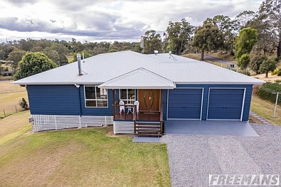 Labas ng Bahay - 4 GOODE ST, NANANGO QLD 4615