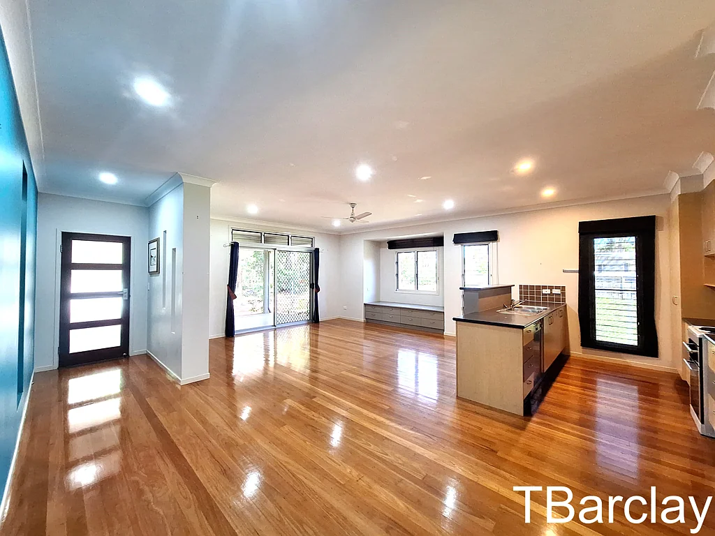 10 Junee Parade, Karragarra Island, QLD 4184