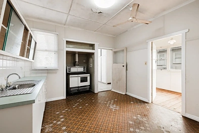 11 Glendower Street, Mount Lofty, QLD 4350, 3房, 1浴, House