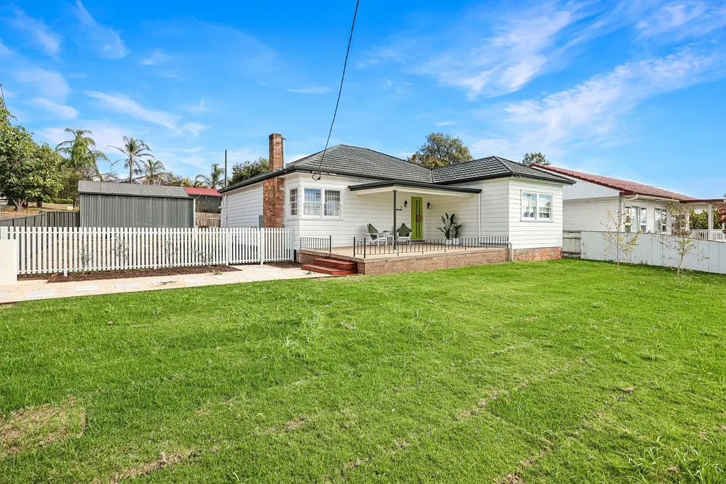 Muswellbrook 3房  Fully Renovated Cottage with Premium Finishes Throughout