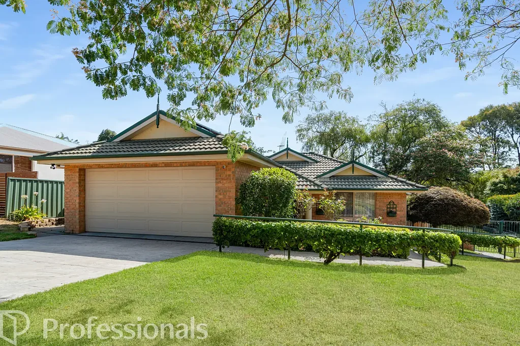 36 Goldfinch Way, Orange, NSW 2800