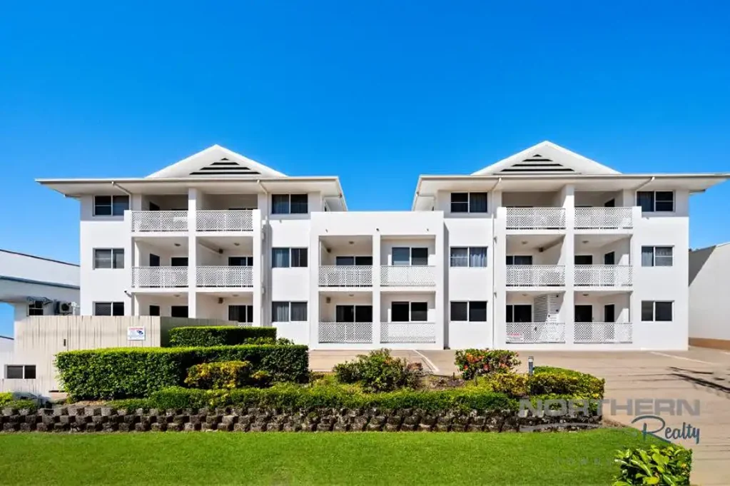 West End 2房  Modern Resort Style Living in the Heart of West End