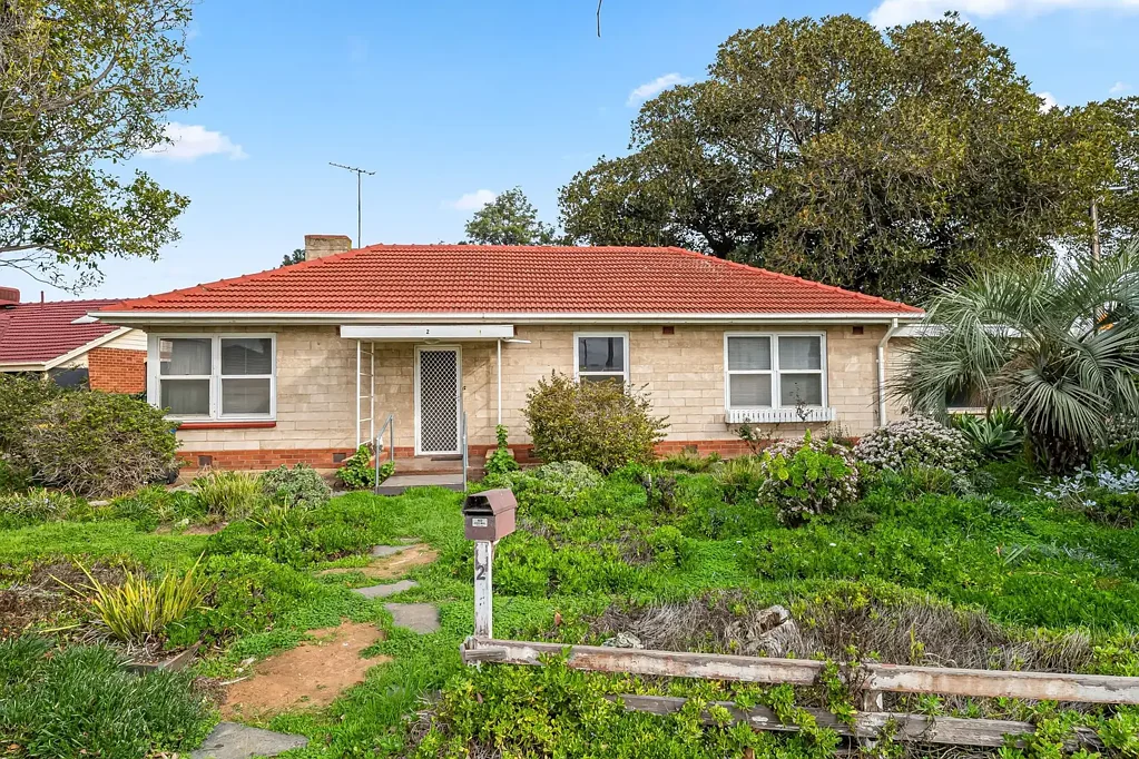 2 Beatrice Avenue, Seaton, SA 5023