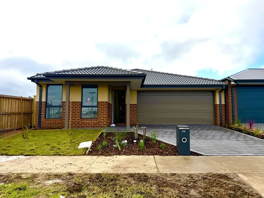 A Brand-New Family Home in a Thriving Donnybrook Community