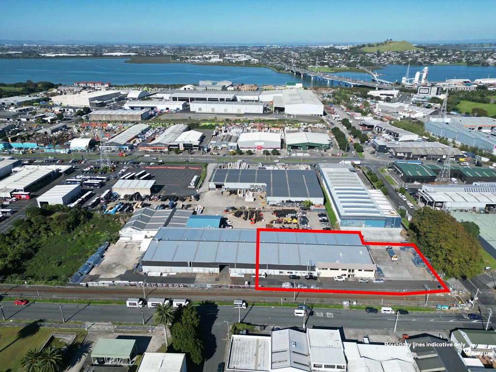 Onehunga 1,500M² WAREHOUSE WITH 1,031M² YARD