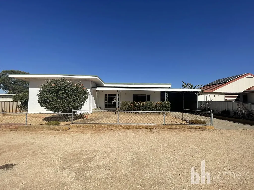 Three-Bedroom Family Home with Large Yard