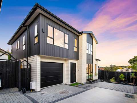 22C Gulf Crest, Bucklands Beach, Manukau City, Auckland