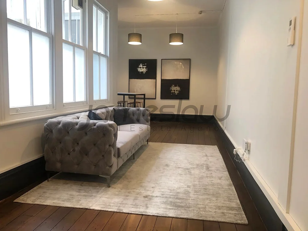 Auckland Central Chic CBD Office 48.6sqm with Heritage Charm