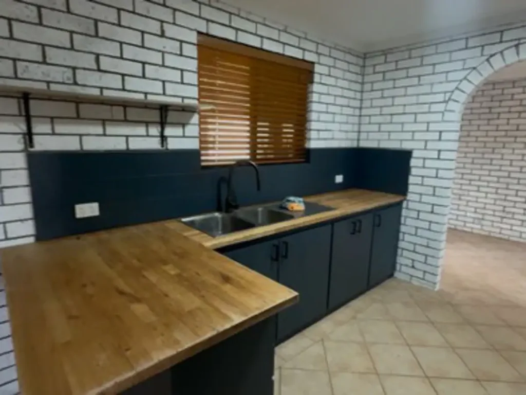 27 Kultown Drive, Waggrakine, WA 6530