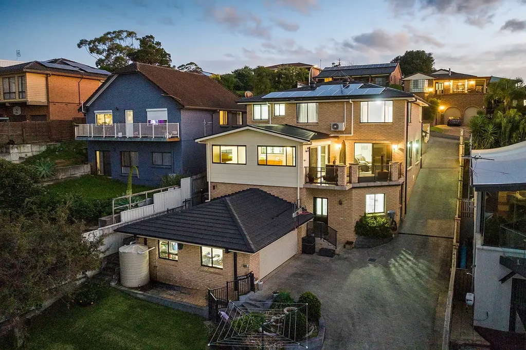 Albion Park 5ห้องนอน Spacious family luxury with stunning Illawarra views
