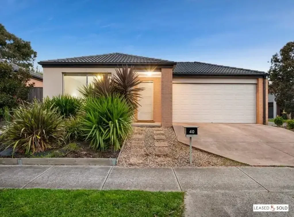 Modern Family Living in the Heart of Doreen