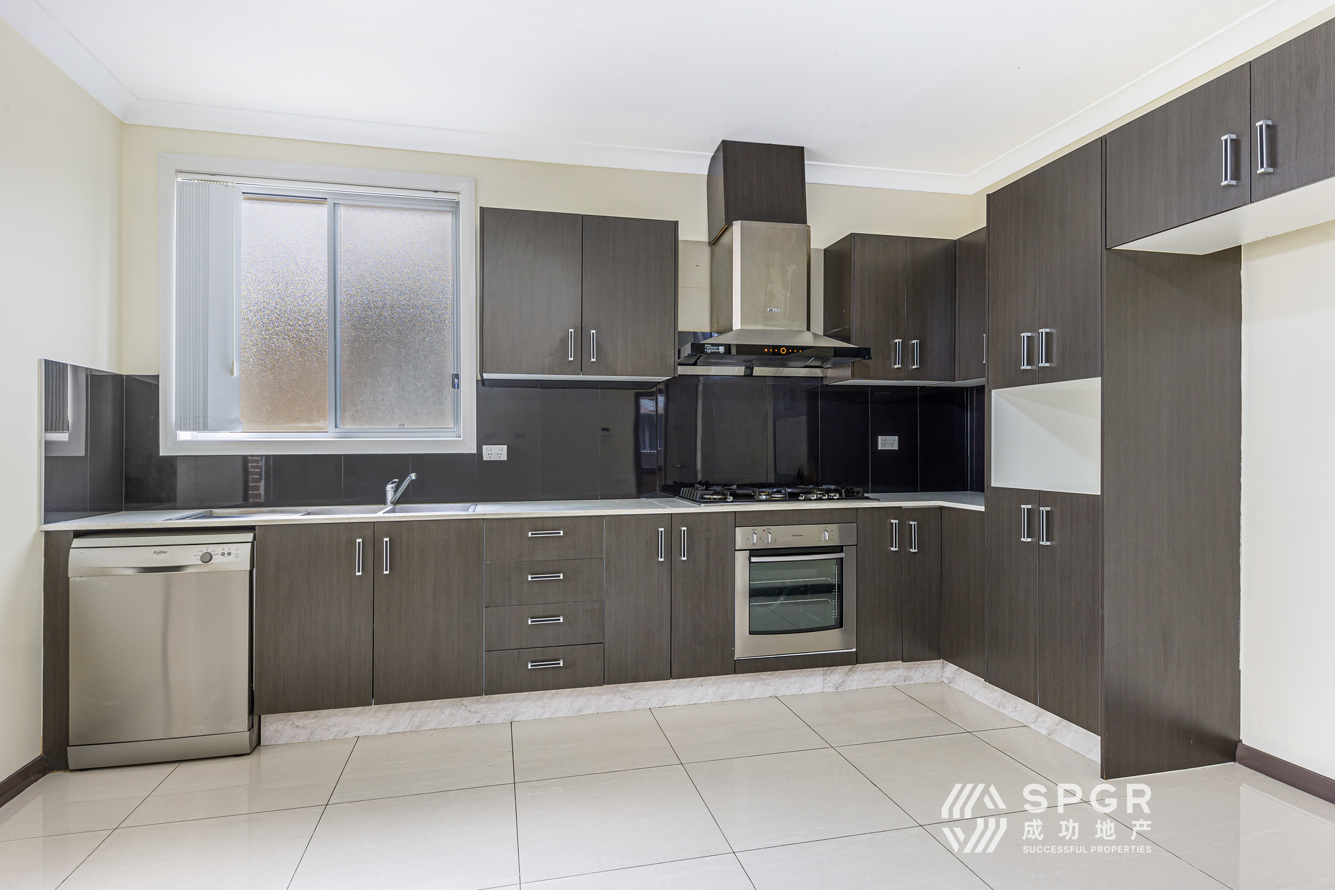 UNIT 13 18 LEABONS LANE, SEVEN HILLS NSW 2147, 0 Schlafzimmer, 0 Badezimmer, Unspecified