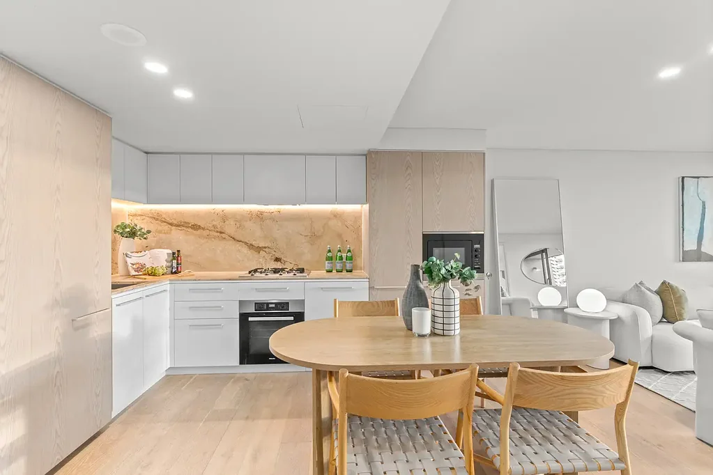 Potts Point 2कमरा 101sqm | Single Level | Show-Stopping Views