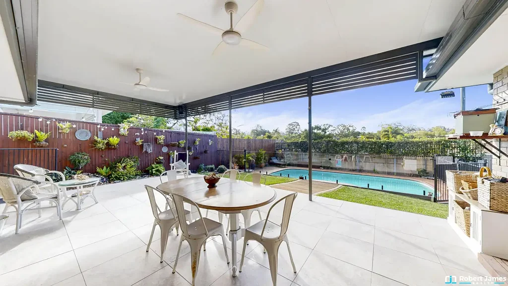 Tewantin 4房  The Complete Package - Renovated, Pool & Caravan Parking