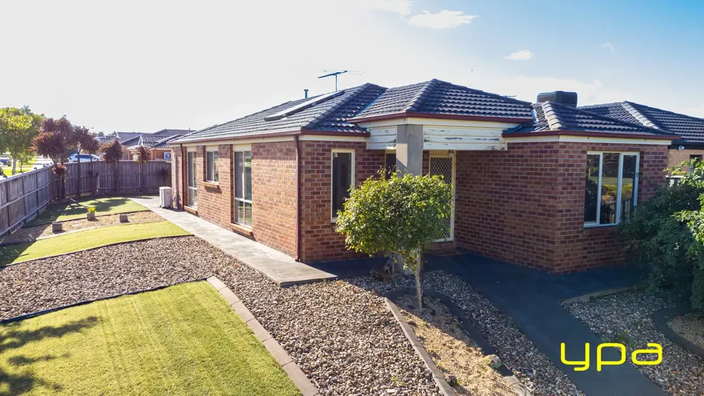 Charming Family Home in Cranbourne