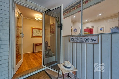37 LYALL RD, BERWICK VIC 3806, 3 Kuwarto, 2 Banyo, House