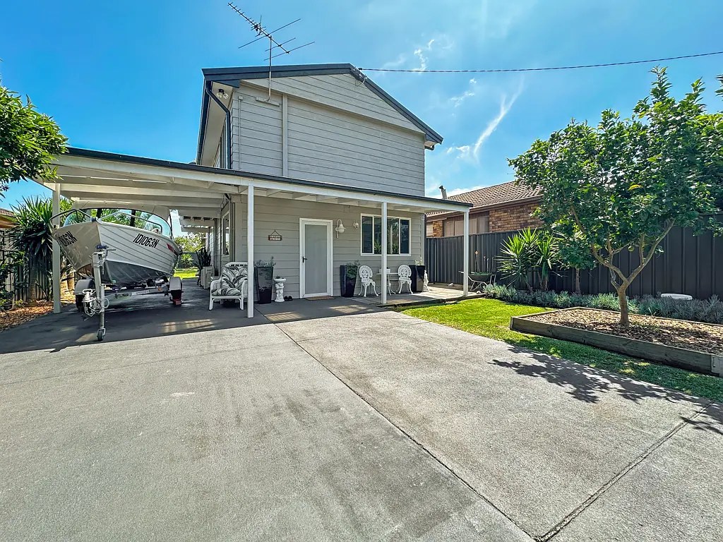 68 Tilligerry Track, Tanilba Bay, NSW 2319