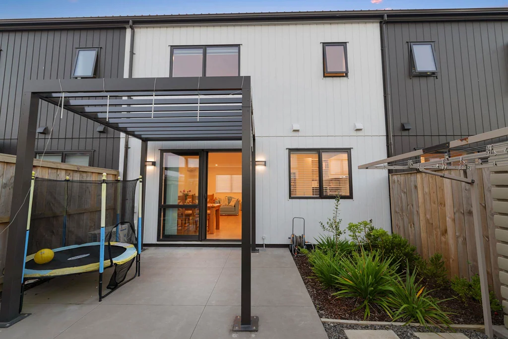 31 Nga Pona Toru Road, Flat Bush, Manukau City, Auckland