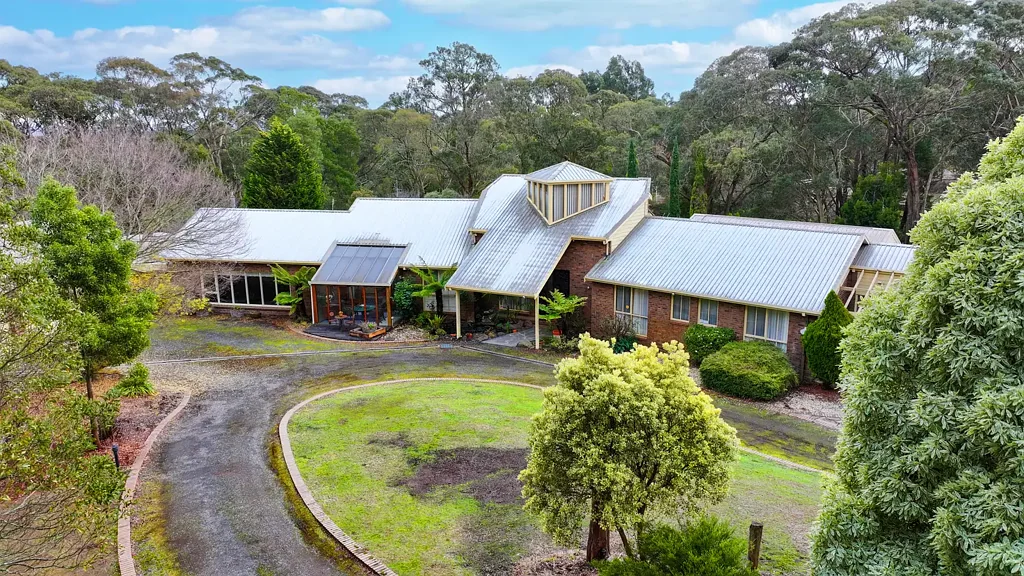 Mount Helen 4 Bedroom Expansive Lifestyle Retreat with Space, Shedding & Serenity