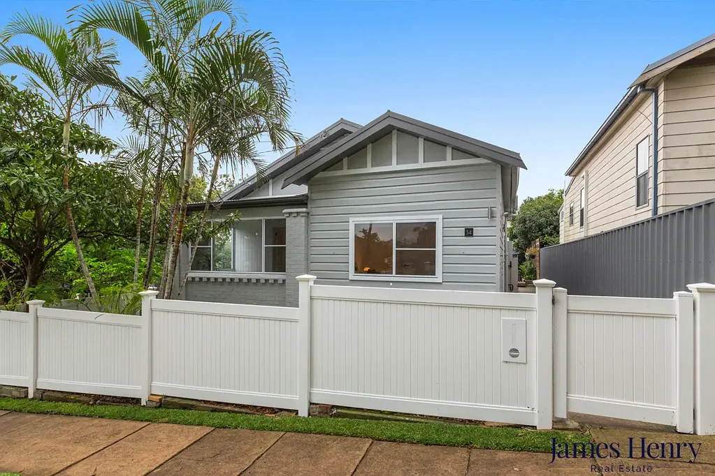 Mayfield 2ห้องนอน Beautifully Renovated with Timeless Charm - This is 34 Gamack Street, Mayfield! ✨🏡