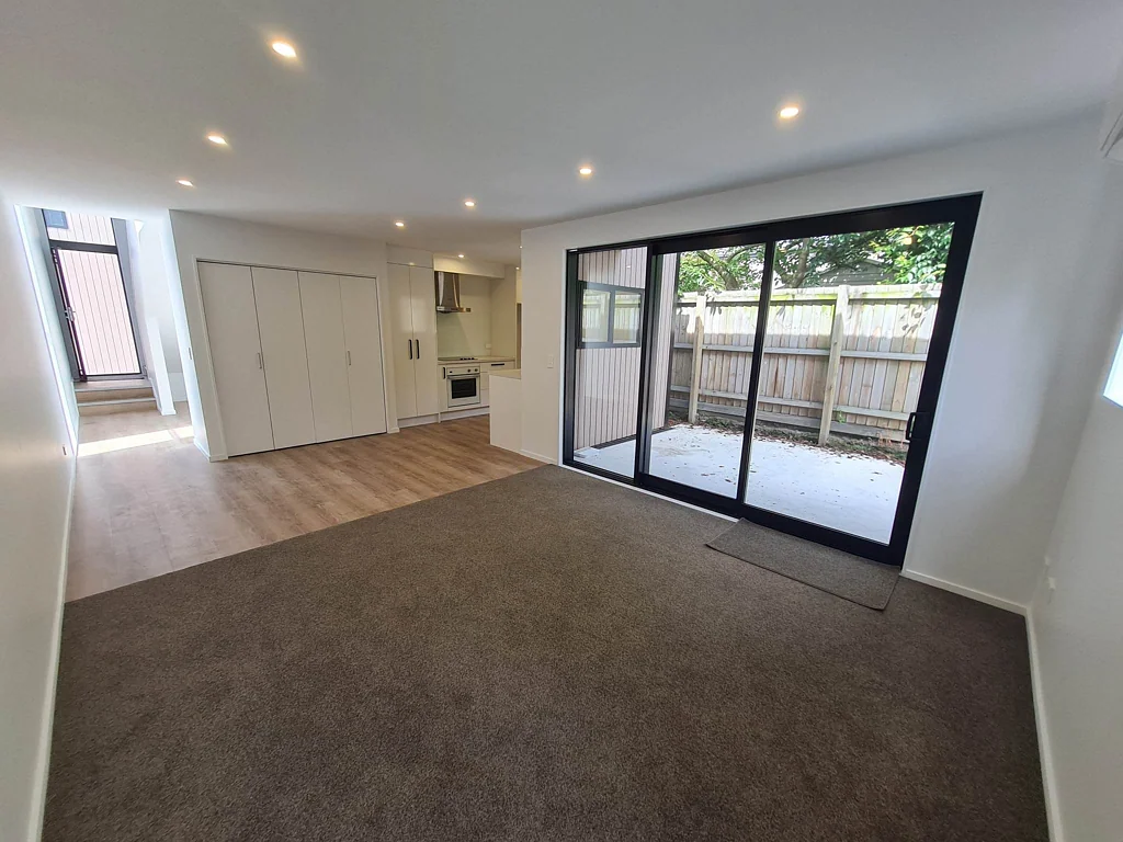 Spacious Townhouse in Prime City Centre Location