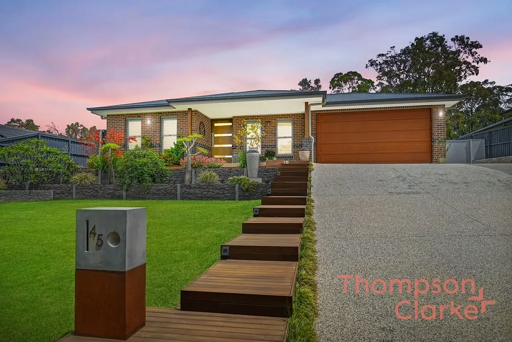 45 Talleyrand Circuit, Greta, NSW 2334