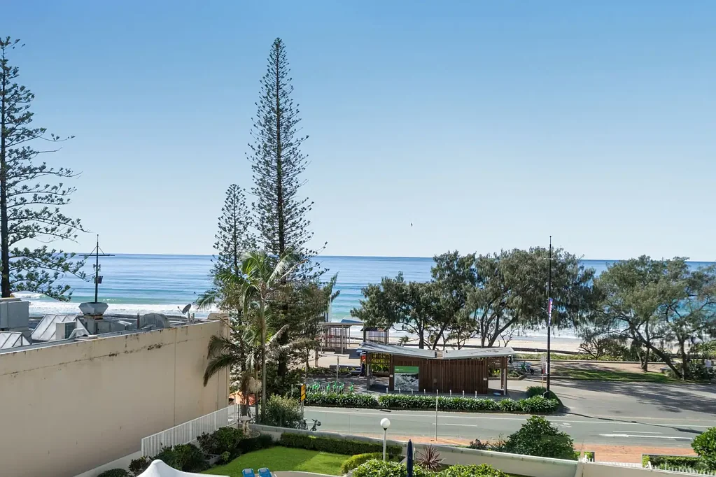 Ocean View 1-Bedroom in the Heart of Surfers Paradise | Fully Furnished