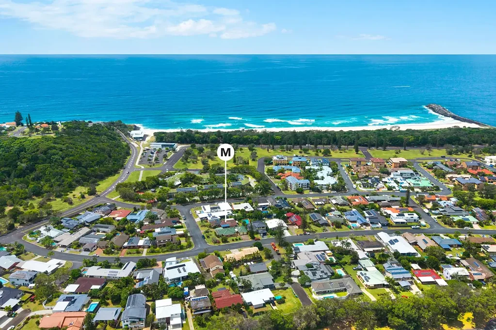 6 Easter Parade, East Ballina, NSW 2478