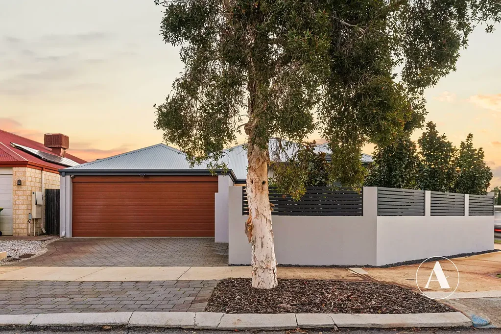 Piara Waters 4ਬੈੱਡਰੂਮ CLOSE TO SCHOOLS, SHOPS & PARKS!