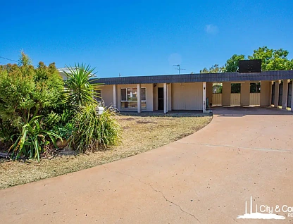 15 Raven Crescent, Mount Isa, QLD 4825, 3 ਕਮਰੇ, 2 ਬਾਥਰੂਮ, House