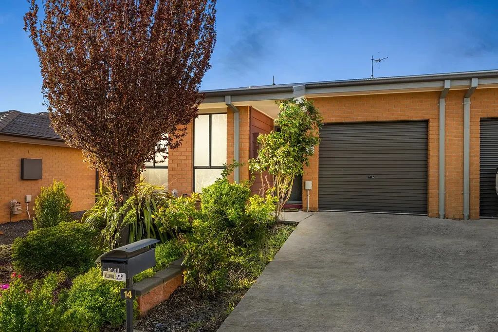 14 Stang Place, Macgregor, ACT 2615