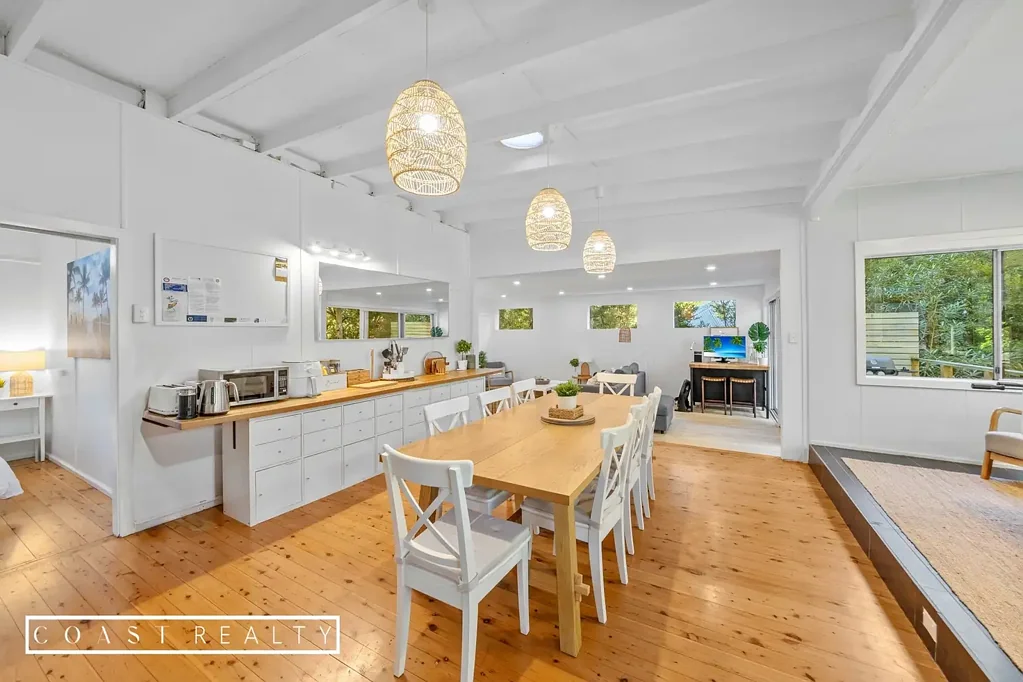 Pearl Beach 3Phòng ngủ Stylish Coastal Escape in Prime Pearl Beach Location