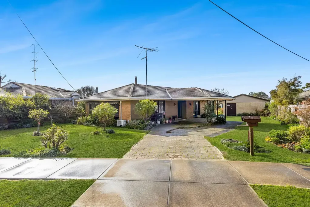 24 Gosney Street, Winchelsea, VIC 3241