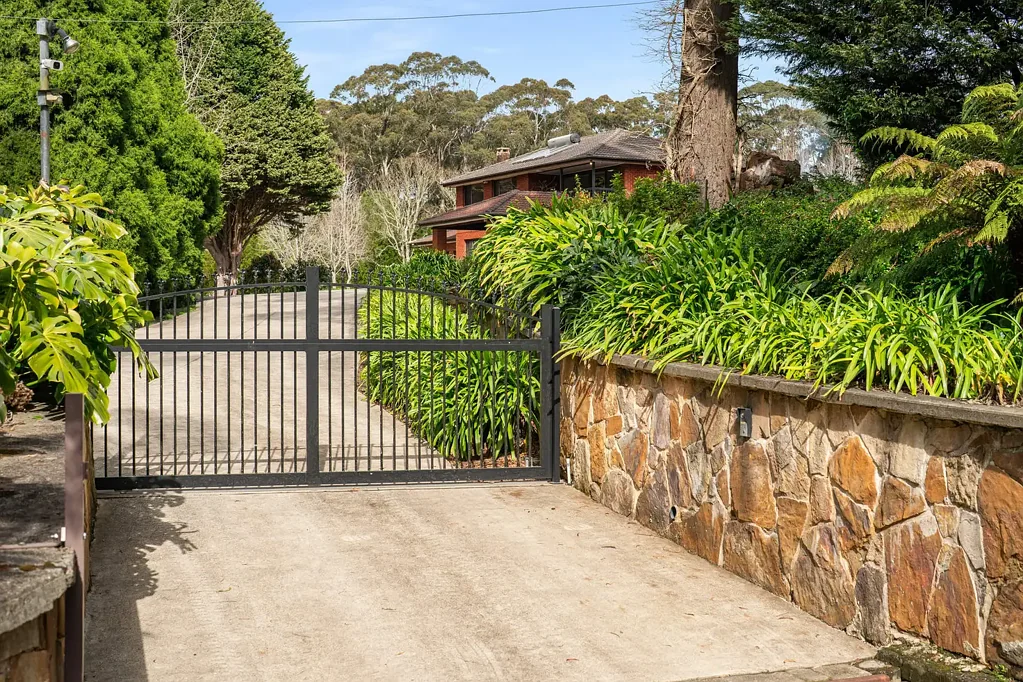 Mount Murray  A Country Escape Presenting Immense Family Appeal