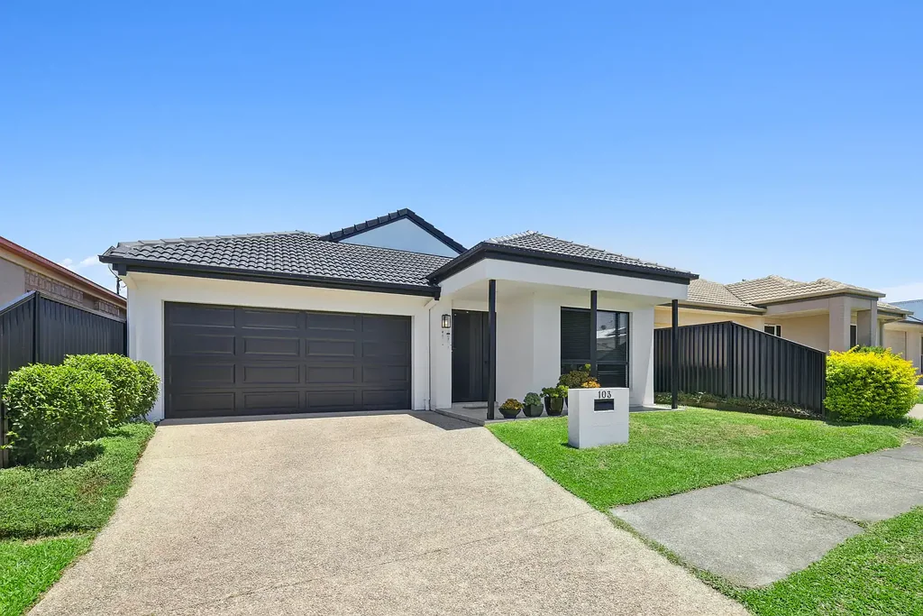 103 Bayswater Avenue, Varsity Lakes, QLD 4227