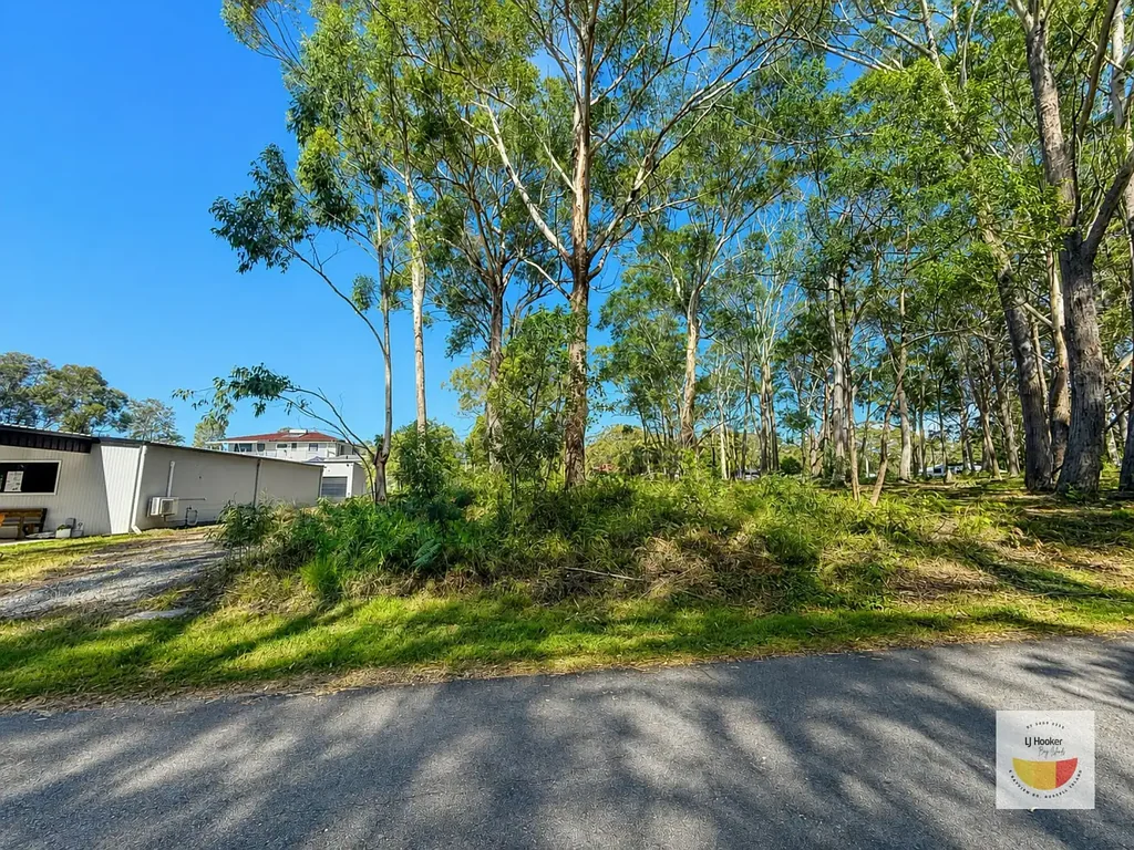 Russell Island 机会土地 $180,000 Opportunity Land $180,000