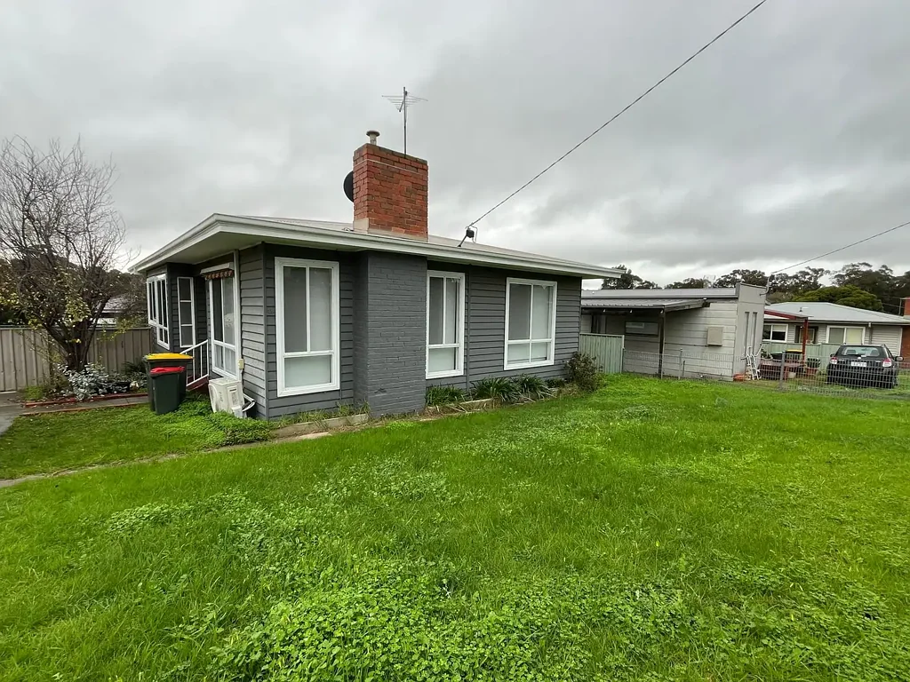 THREE BEDROOM HOUSE IN MARYBOROUGH