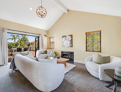 49 Westerham Drive, Dannemora, Manukau City, 5房, 3浴, 独立屋